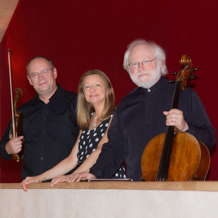 Trio Bohème Jasmina Kulaglich Lev Maslovsky Igor Kiritchenko  trio piano violon violoncelle musique slave Russie Serbie France Ukraine tchaikovski piazzolla cd calliope musique de chambre 